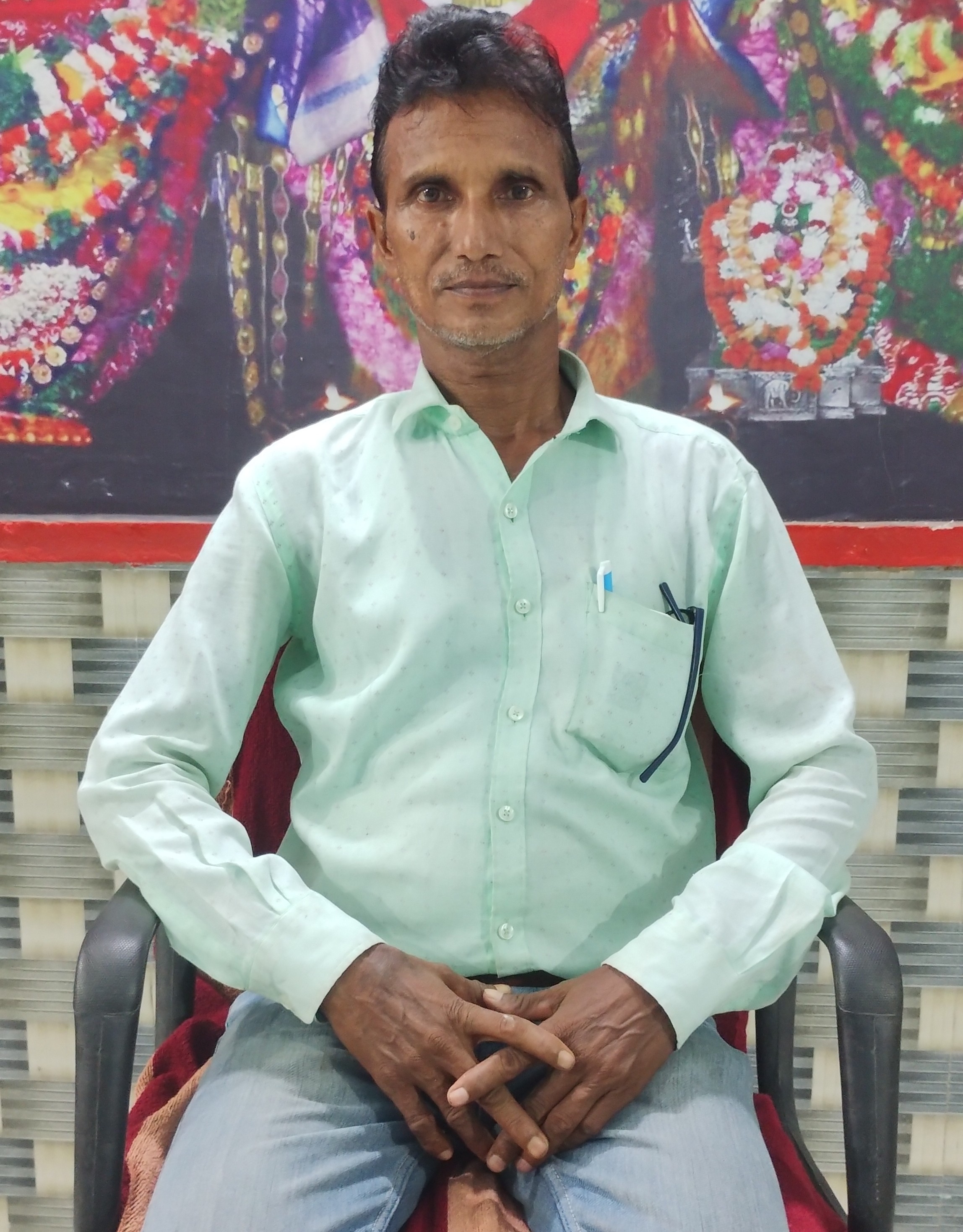 Sri Ramesh Chandra Nayak, Clerk